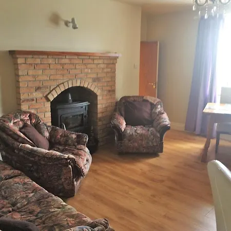 Dromin House 住宿加早餐酒店